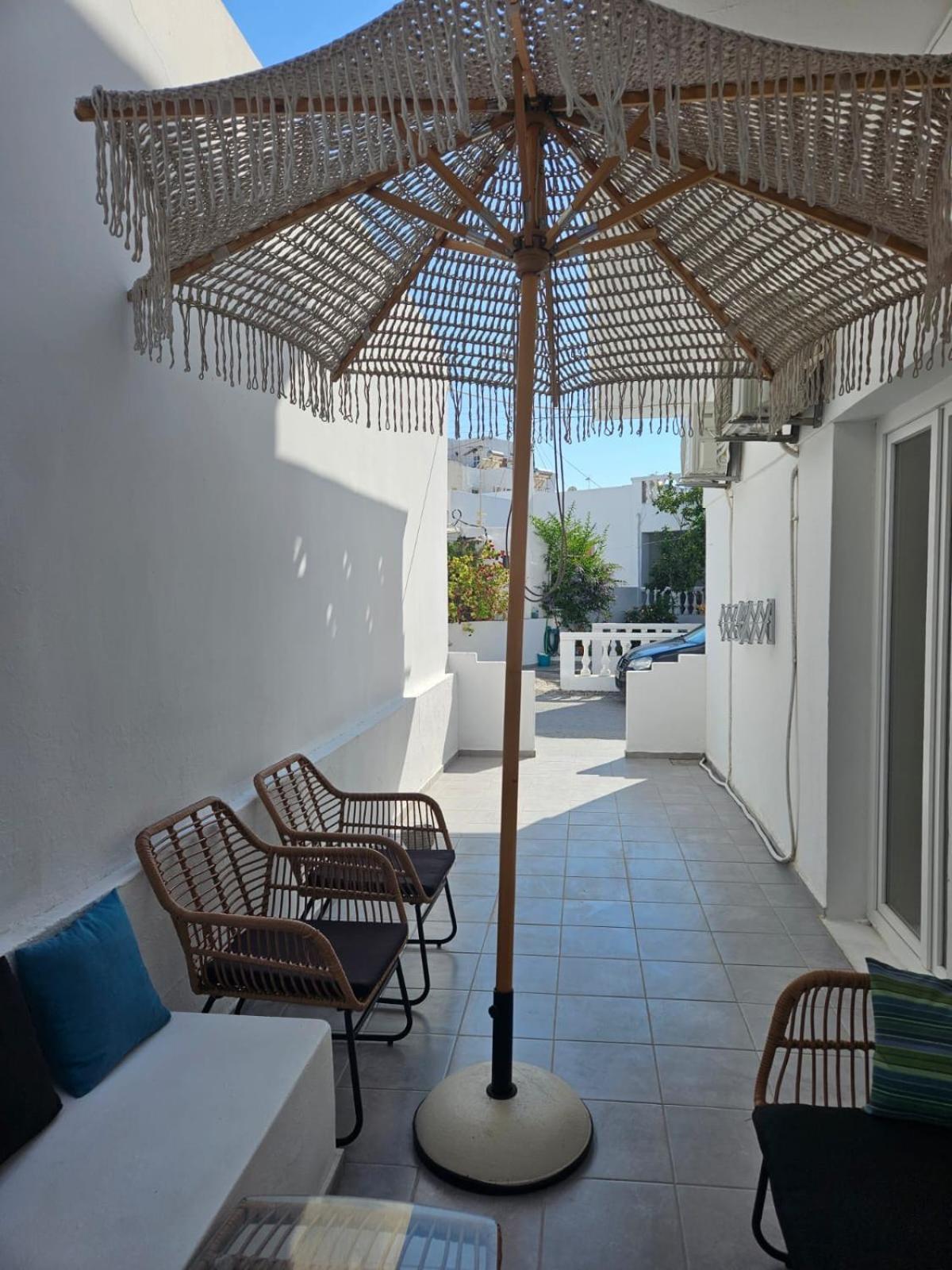Eris Studios Adamantas  Exteriér fotografie