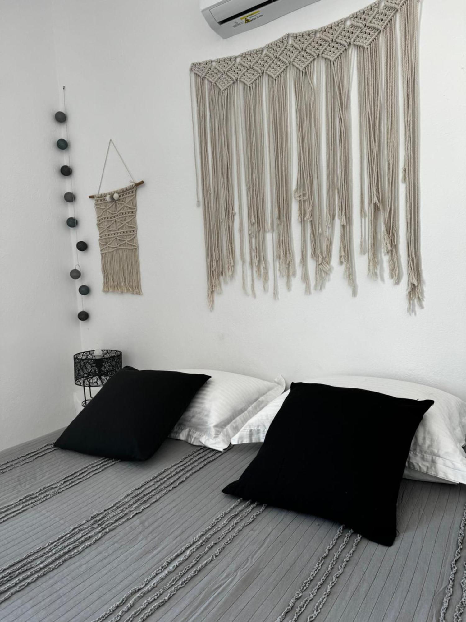 Eris Studios Adamantas  Exteriér fotografie