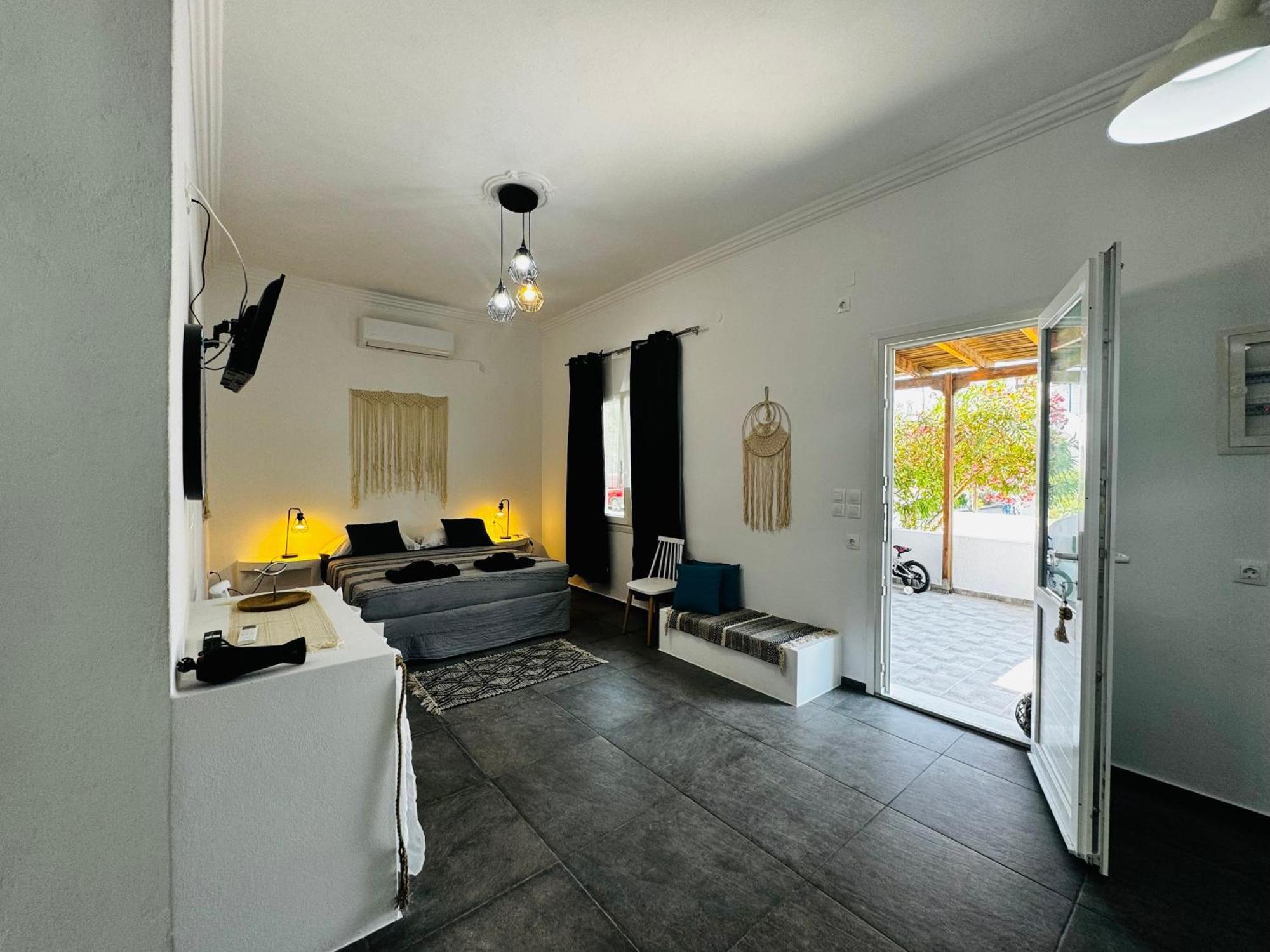 Eris Studios Adamantas  Exteriér fotografie