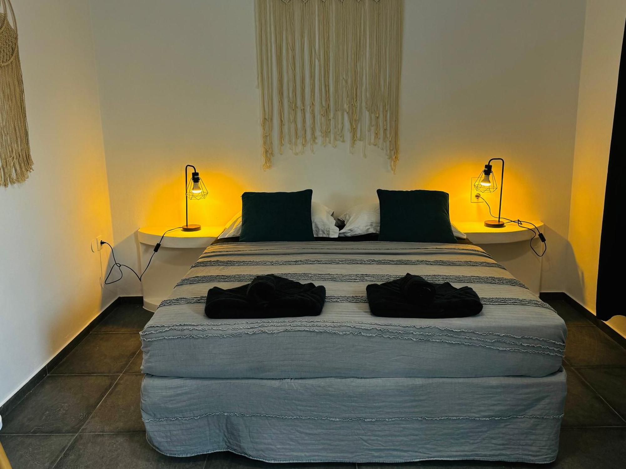 Eris Studios Adamantas  Exteriér fotografie